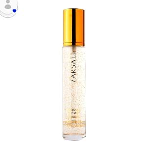 BNWOB FARSALI GOLD FACIAL MIST